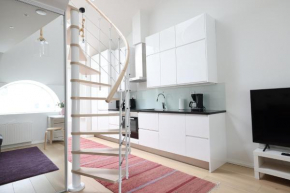 2ndhomes Stunning 35m2 studio penthouse with Sauna & Balcony